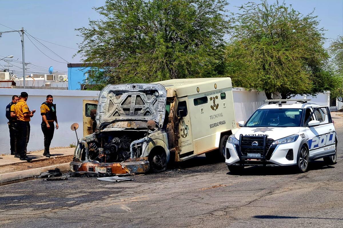 Arde camión de traslado de valores