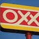 FEMSA anunció el cierre de tiendas OXXO que no son rentables tras detectar cambios en los hábitos de consumo y la empresa planea abrir mil nuevas sucursales bajo el formato de nicho para priorizar la productividad sobre el crecimiento acelerado de unidades en todo México