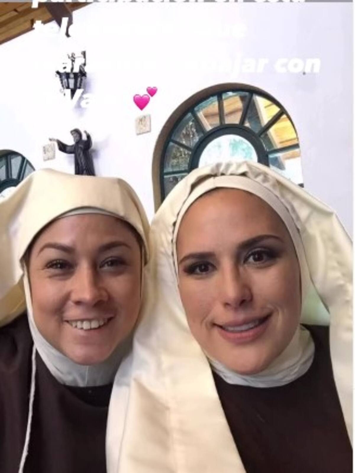 Renata del Castillo junto a Angélica Vale / Instagram: @renidelcastillo