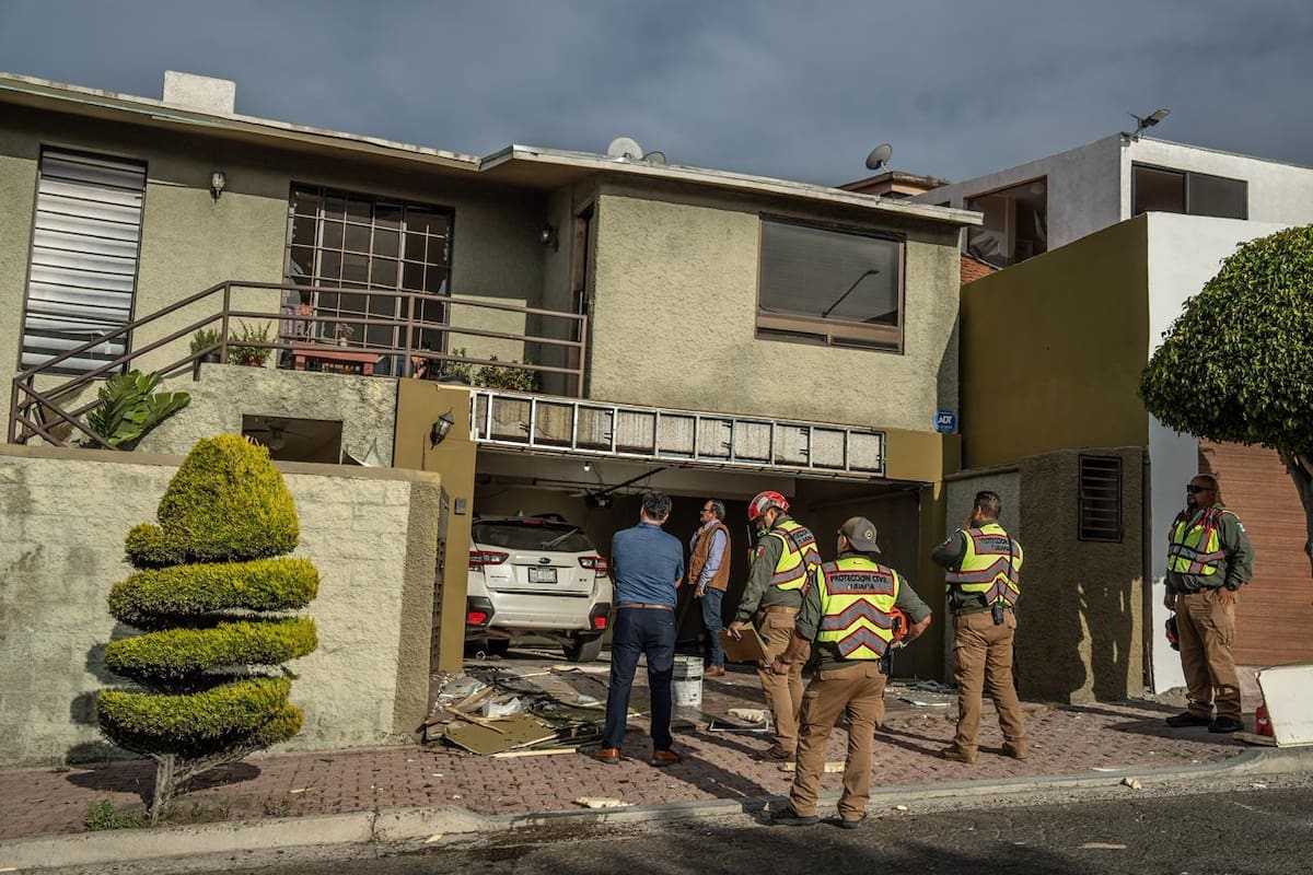 Fuga de gas LP provoca explosión y daños en seis viviendas en Colinas de Agua Caliente