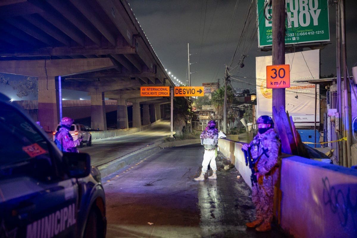Pese a que desplegaron un operativo de búsqueda en las cercanías, hasta el momento no se han arrestos relacionados con el incidente. Foto: Border Zoom