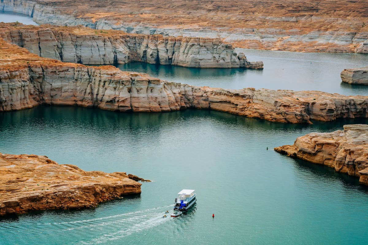 Lake Powell: el destino favorito del verano en Arizona para aventura y descanso