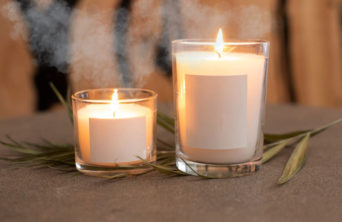 ¿Por qué una vela hace mucho humo? | Foto: Especial (canva)