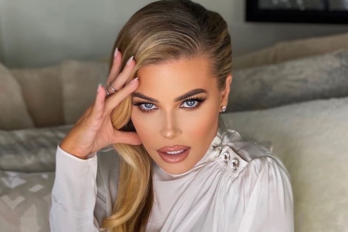 Semidesnuda: Carmen Electra recuerda uno de sus disfraces más icónicos