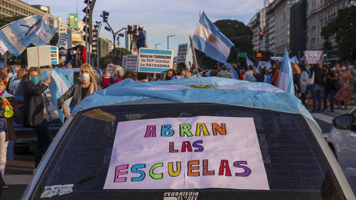 BUENOS AIRES, ARGENTINA - APRIL 18: People gather around Obelisco to protest against the suspension of face-to-face education in Buenos Aires, Argentina on April 18, 2021. (Photo by Muhammed Emin Canik/Anadolu Agency via Getty Images)