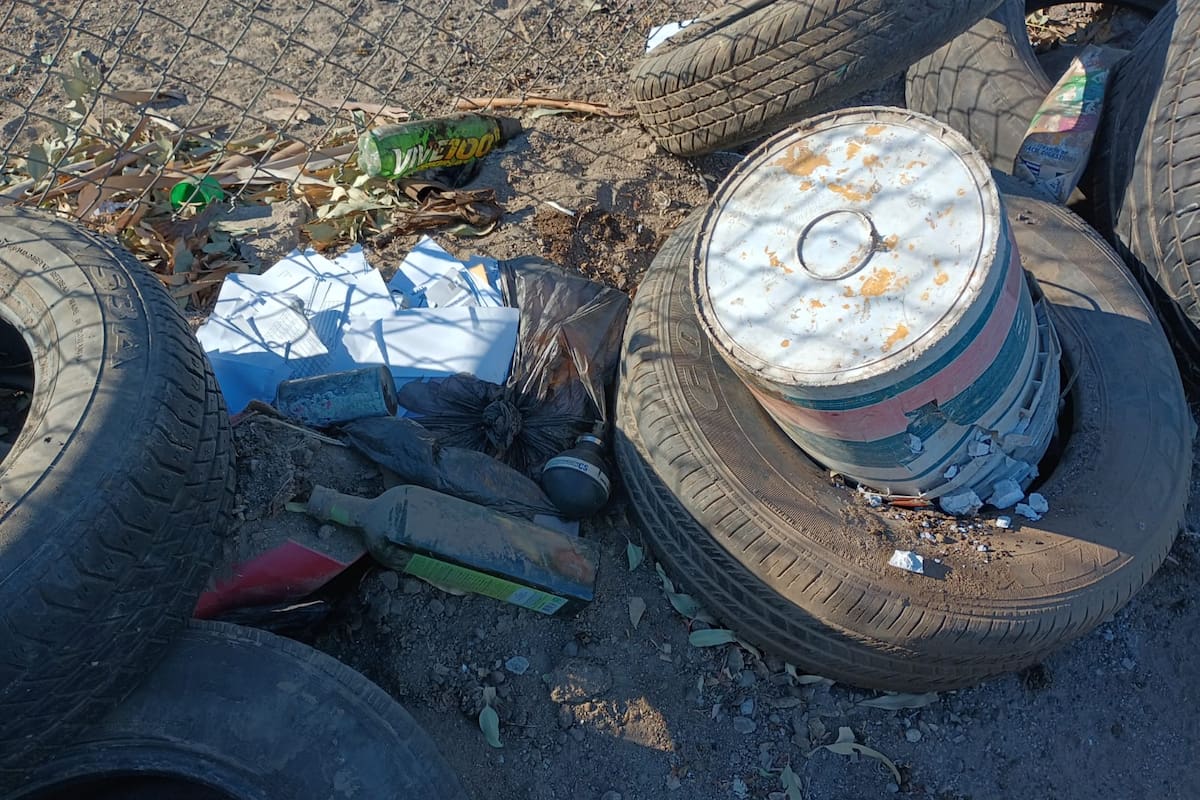 Encuentran granadas en lote baldío de la Baja California