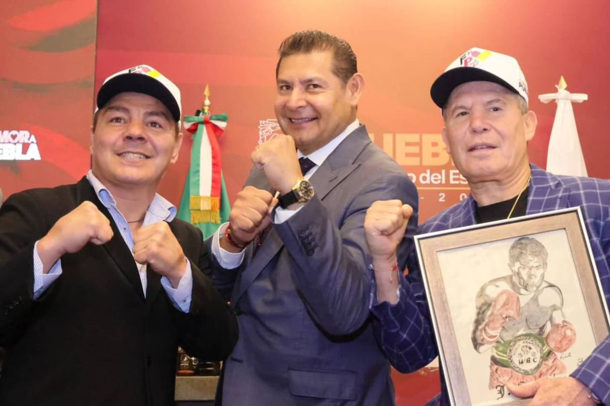 ¿Cuándo es la pelea Julio César Chávez vs Travieso Arce en Puebla?
