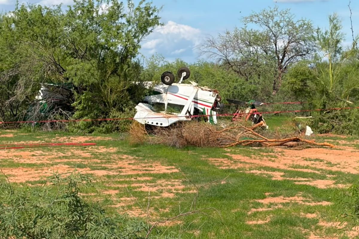 Desplome de avioneta en Hermosillo deja tres heridos; autoridades investigan las causas del accidente
