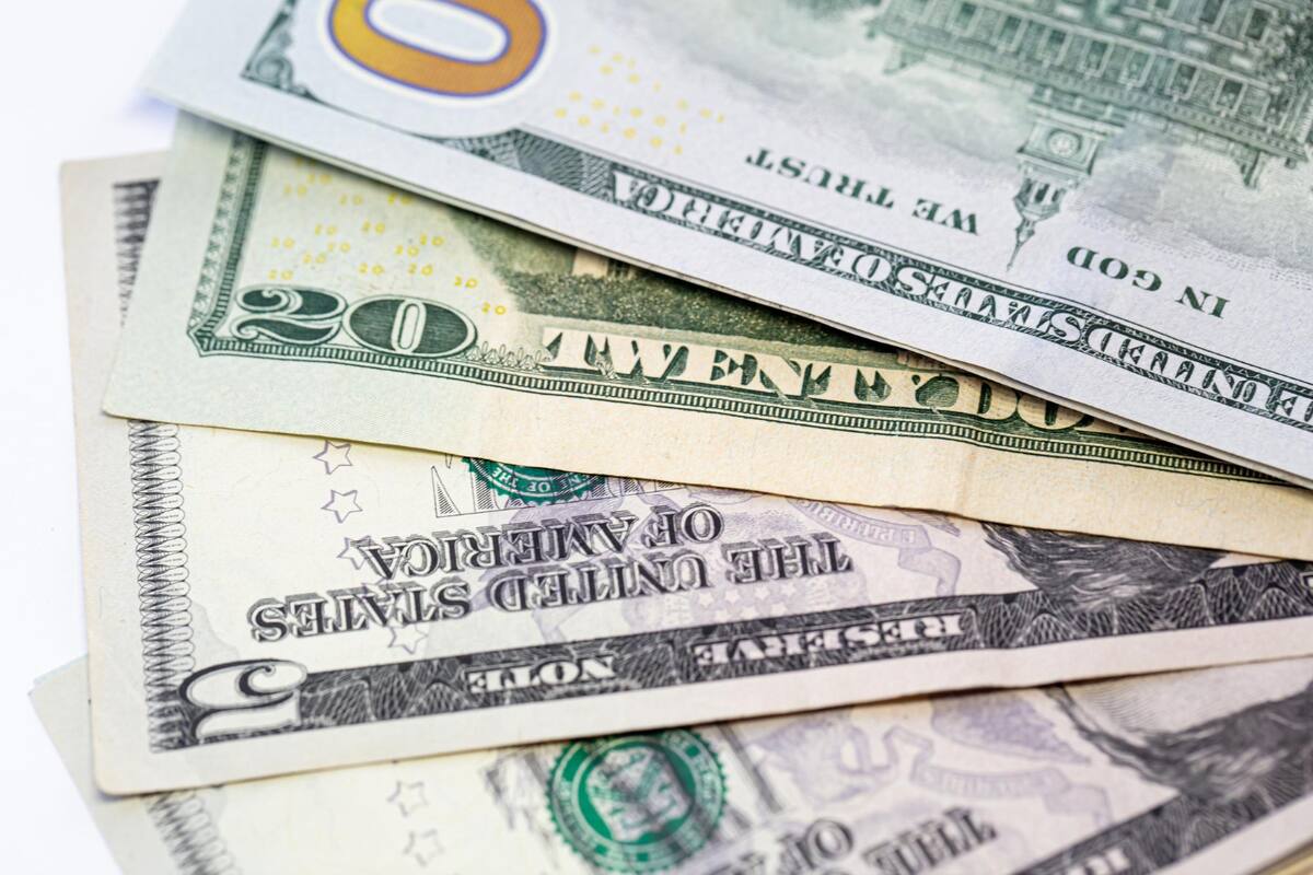 El peso se fortalece significativamente frente al dólar y así cotiza el tipo de cambio hoy lunes 6 de enero de 2025