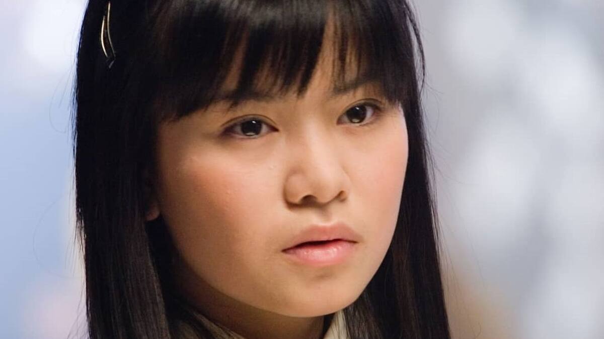 Katie Leung, estrella de “Harry Potter”, afirma que los publicistas le ordenaron que negara el abuso racista que sufrió durante la promoción del filme