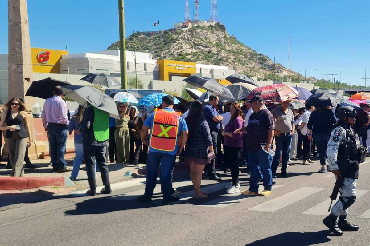 Más de 5 mil personas evacuadas del Centro de Gobierno durante simulacro de sismo en Hermosillo