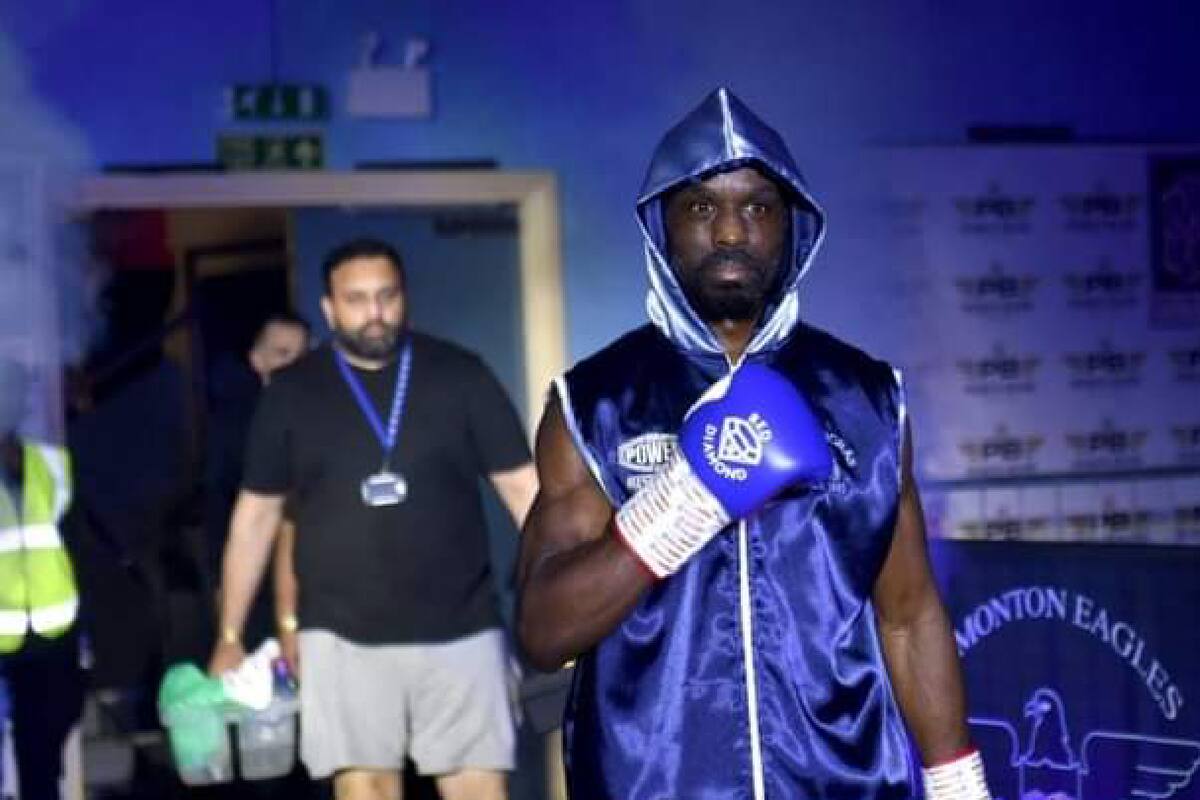 Boxeador pierde la vida tras ser noqueado en su primera pelea profesional