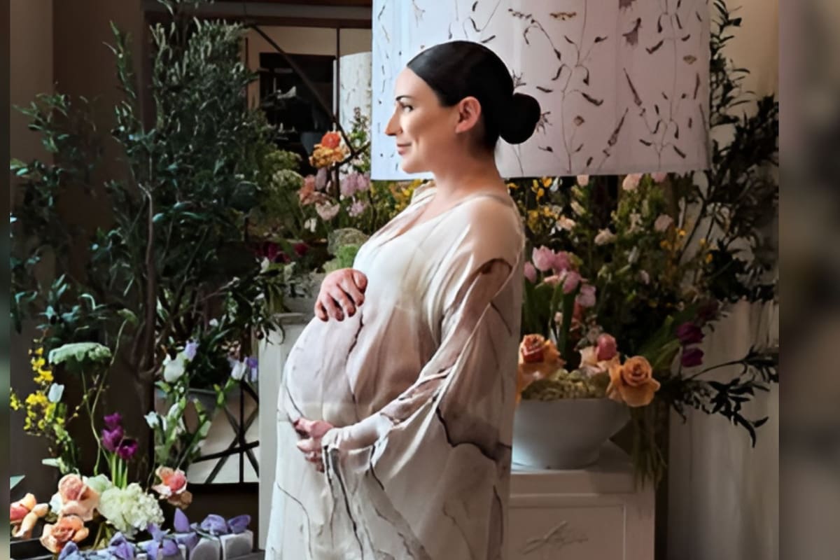 Ana Brenda Contreras celebra un baby shower más en la recta final de su embarazo