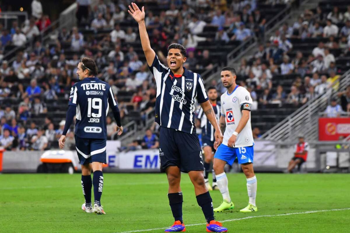 ¡Una millonada! Defensa juvenil mexicano se encuentra entre los más valiosos de Latinoamérica