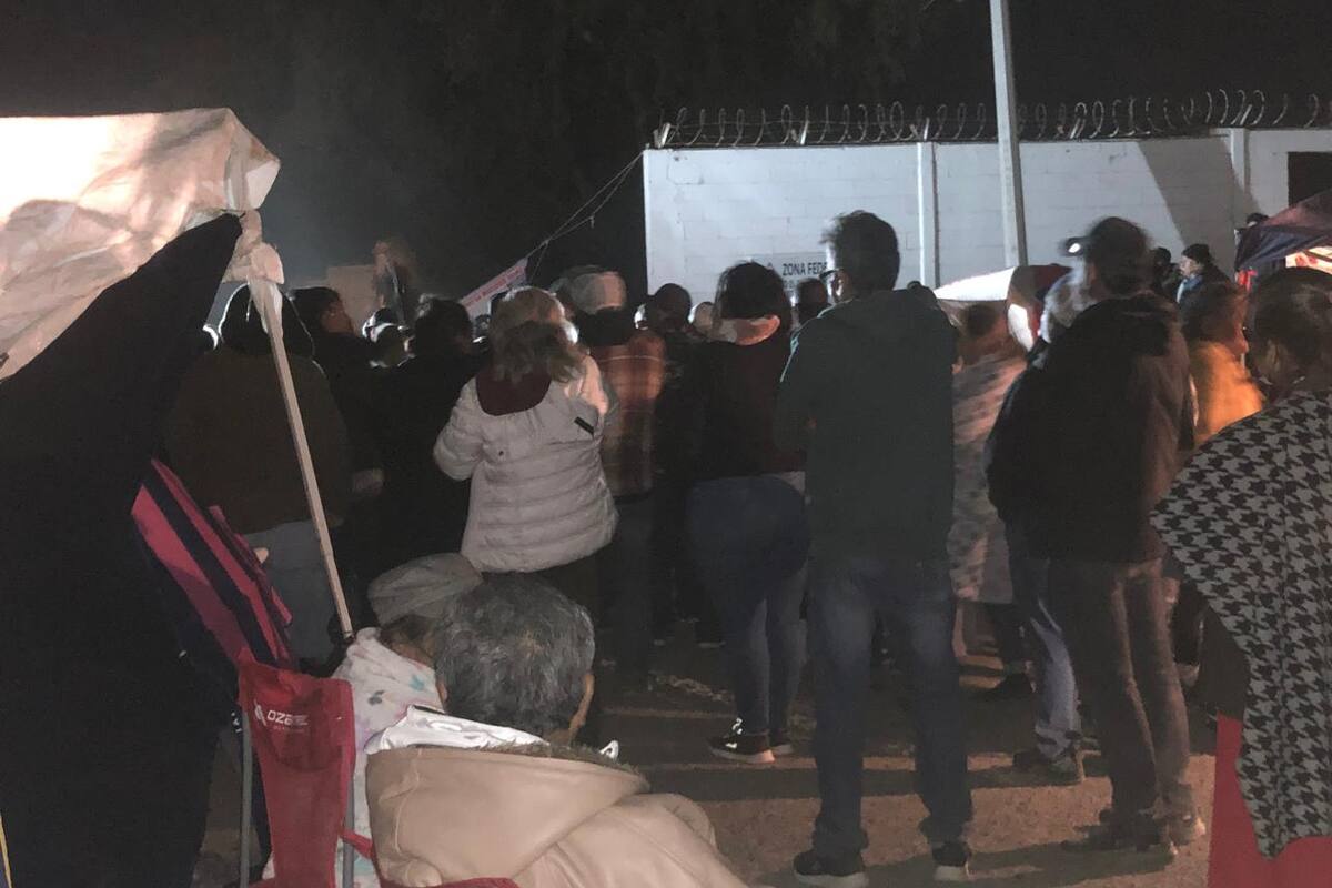 Plantón en Pemex Rosarito se extenderá hasta el martes