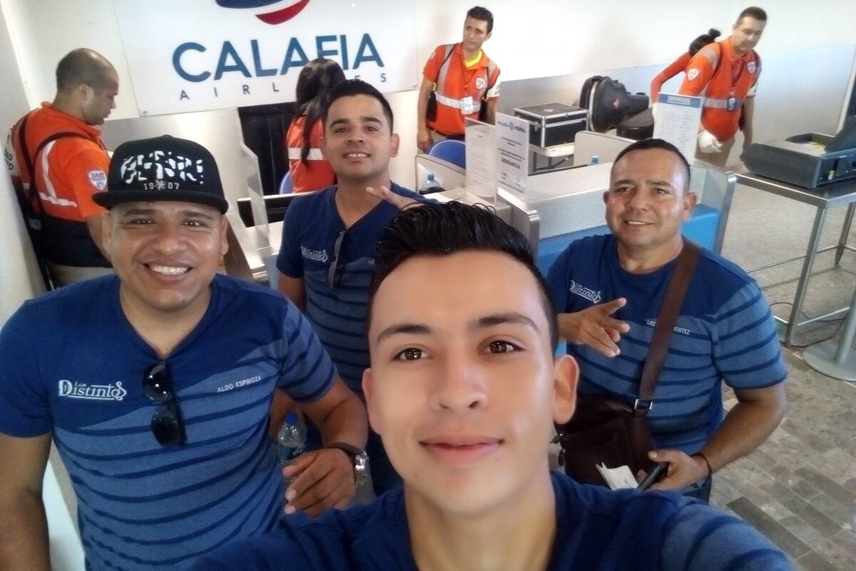 Los Distintos buscan conquistar con música