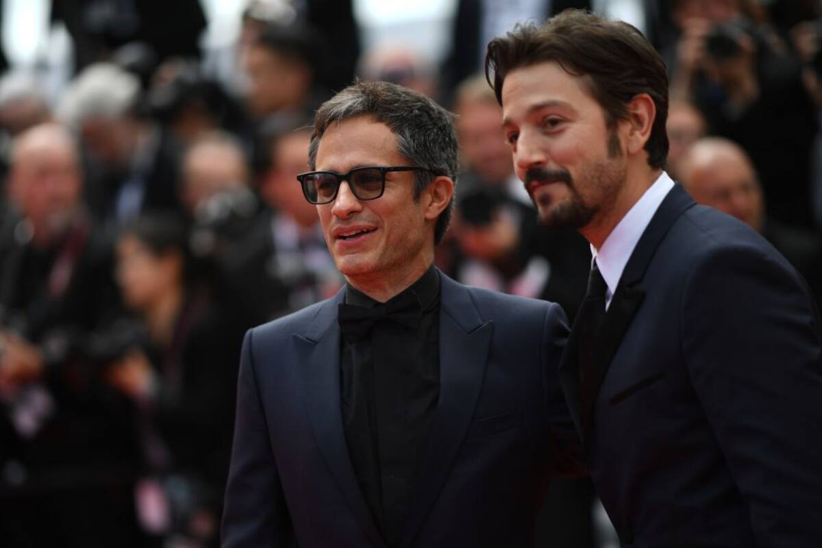 Diego Luna y Gael García anuncian el festival "Ambulante en casa"