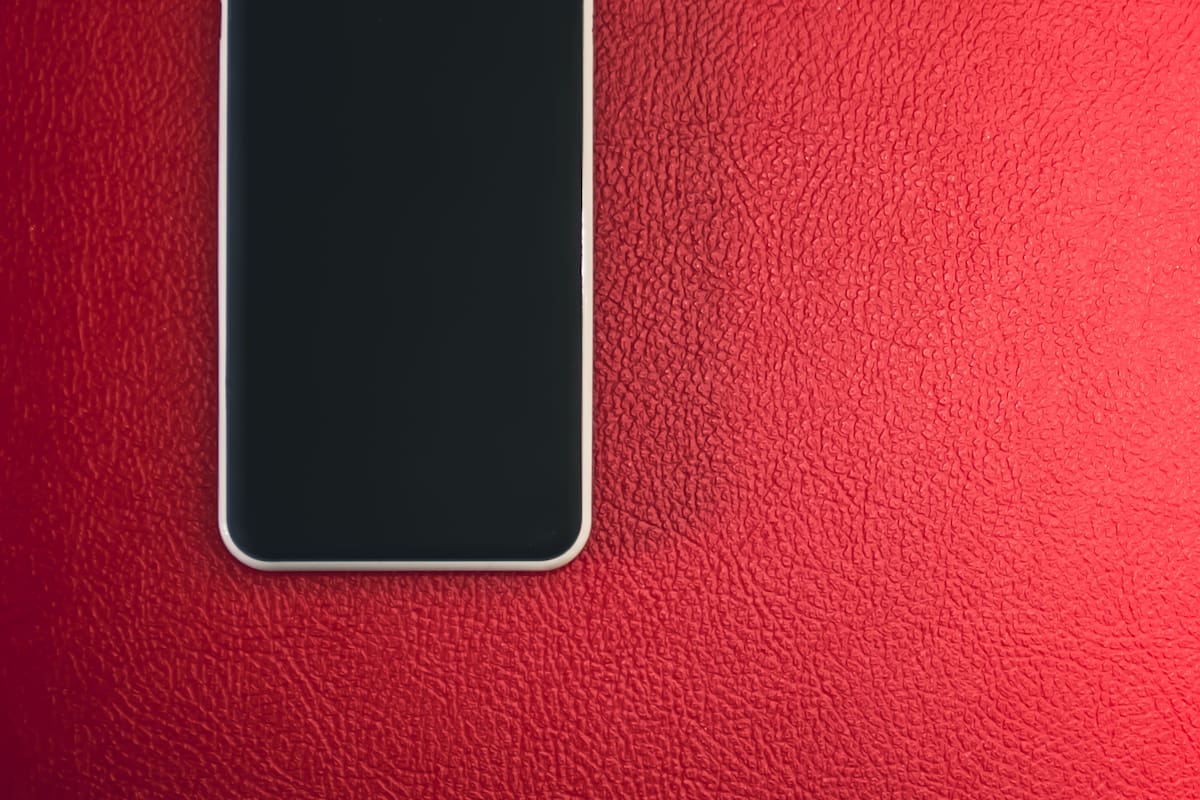 ¿Tu celular se calienta al cargar? Estas son las causas más comunes y cómo evitar que la batería se dañe