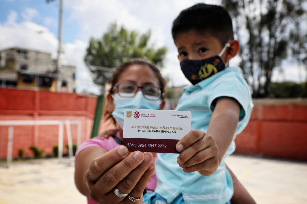 Becas Bienestar 2025: ¿Quiénes recibirán su pago del 17 al 24 de febrero?