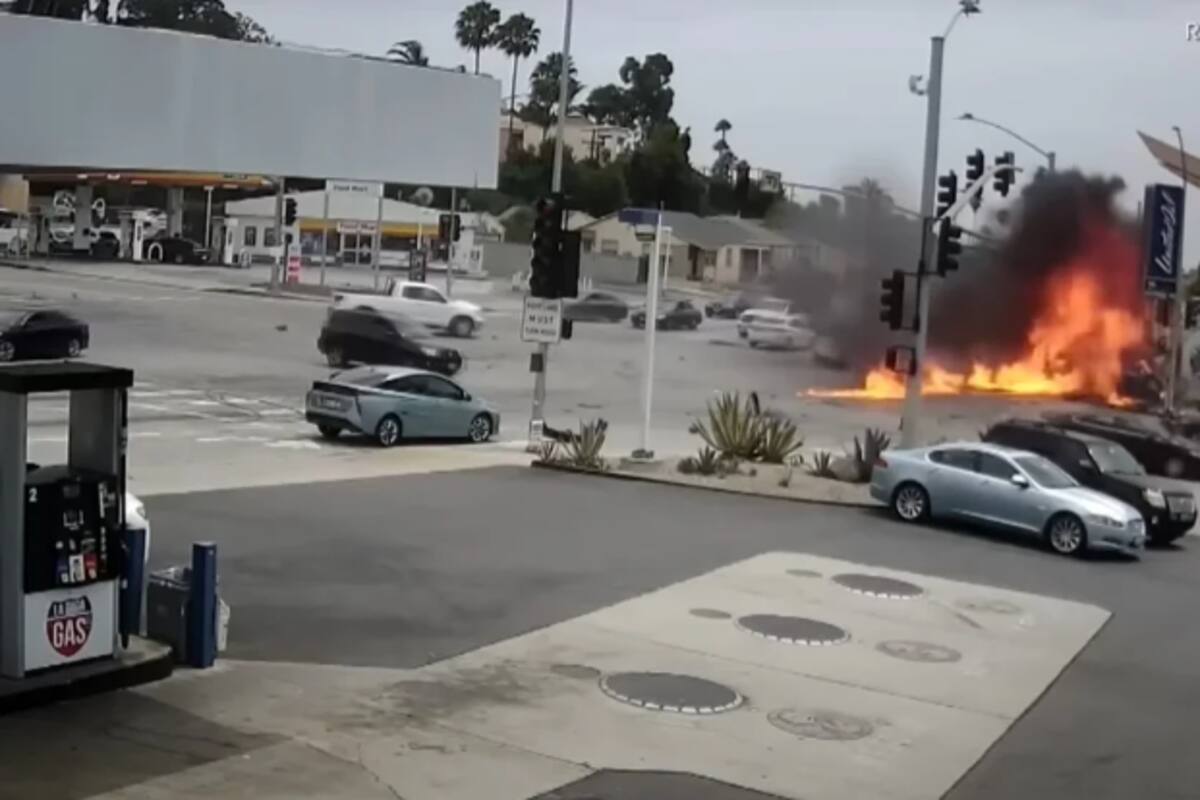 Video: Accidente fatal en carretera de Los Ángeles deja a 5 personas muertas y 9 heridas