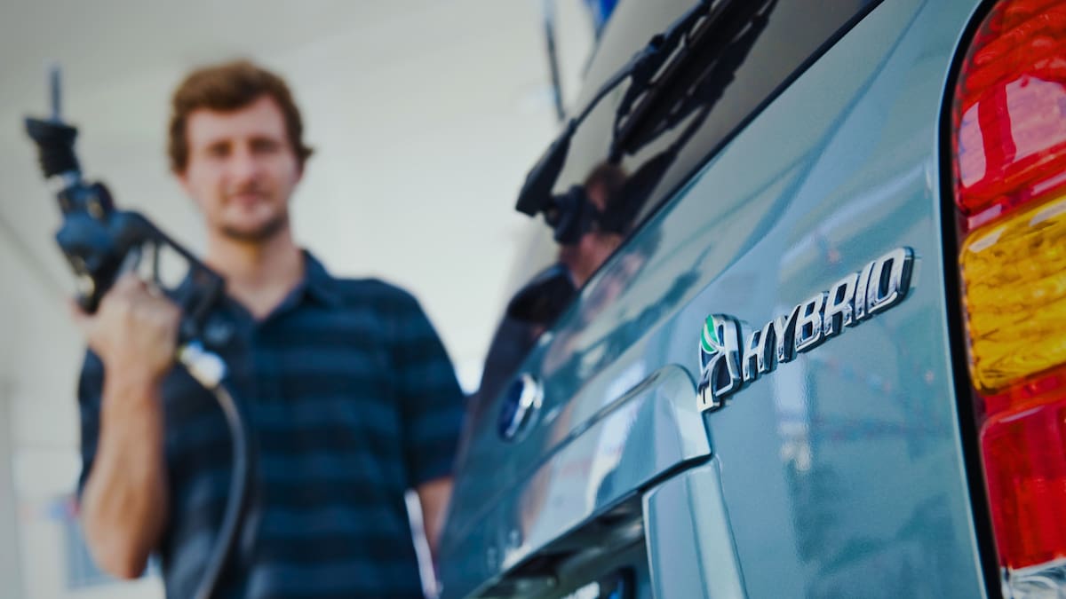 Mientras los autos de gasolina se reemplazan cada 12 años y los eléctricos cada menos de cuatro, los híbridos duran unos ocho y su venta aumentó en México