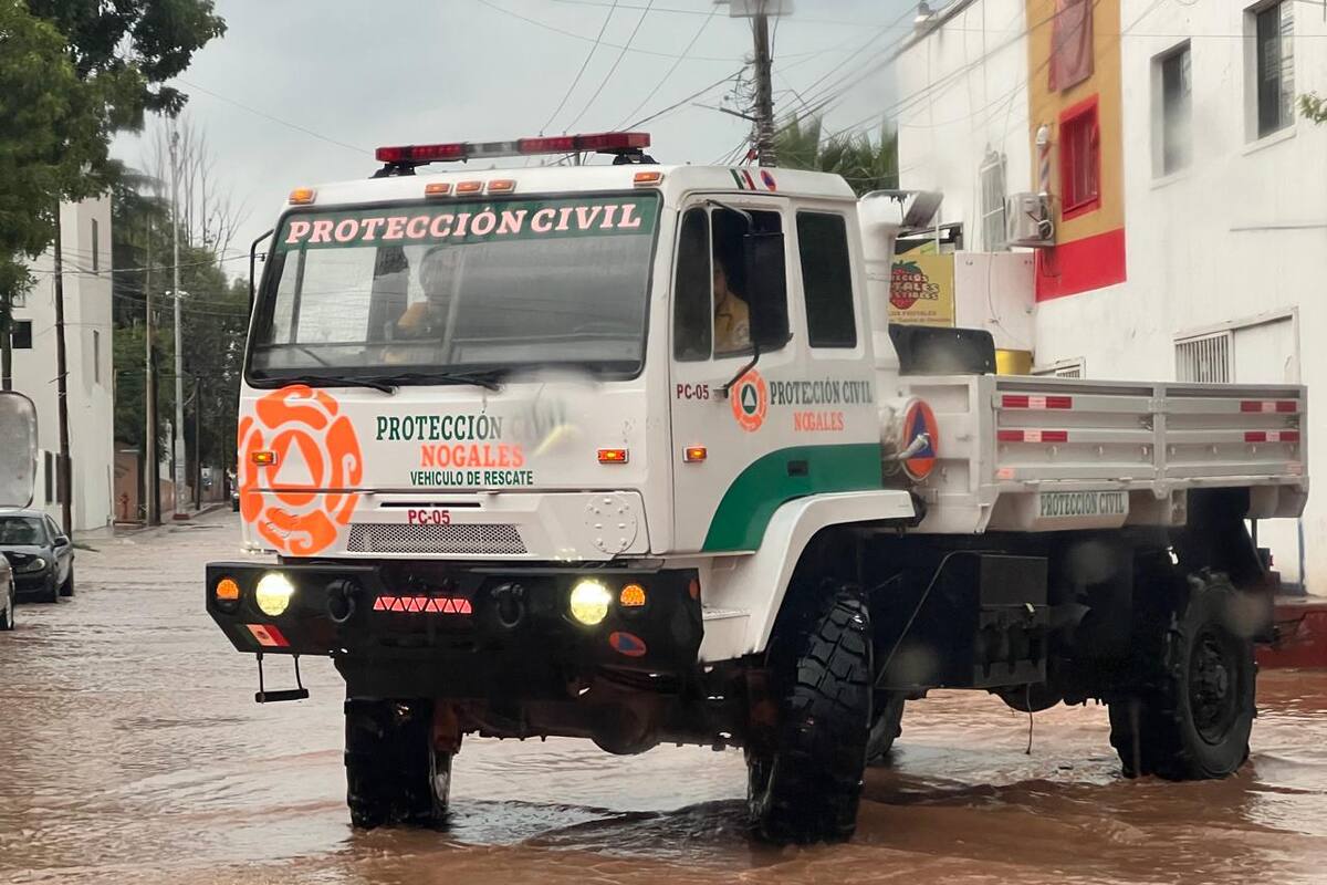 Causa imprudencia y desperfectos de autos incidentes de peligrosidad durante las lluvias