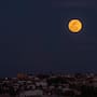 Luna llena de Semana Santa ilumina Tijuana