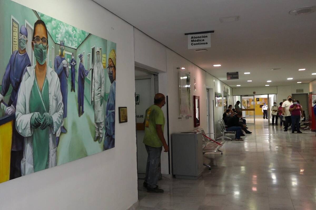 Combina su labor y talento