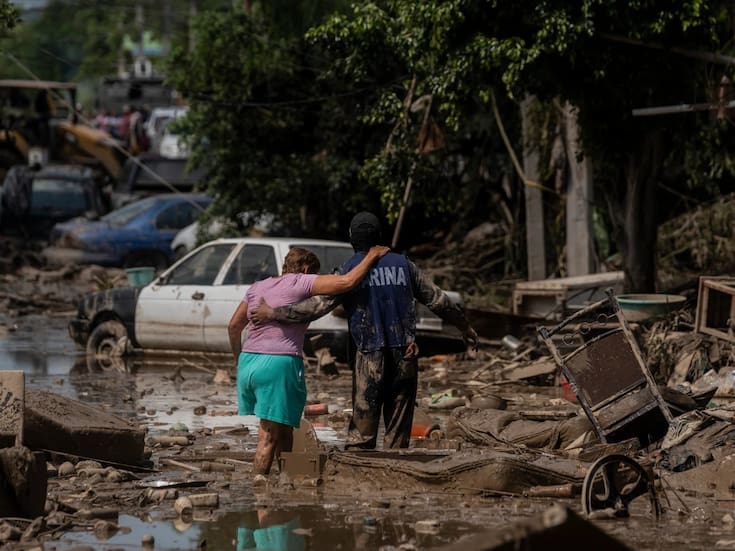 Ascendió a 76 la cifra de muertos por las lluvias torrenciales en México