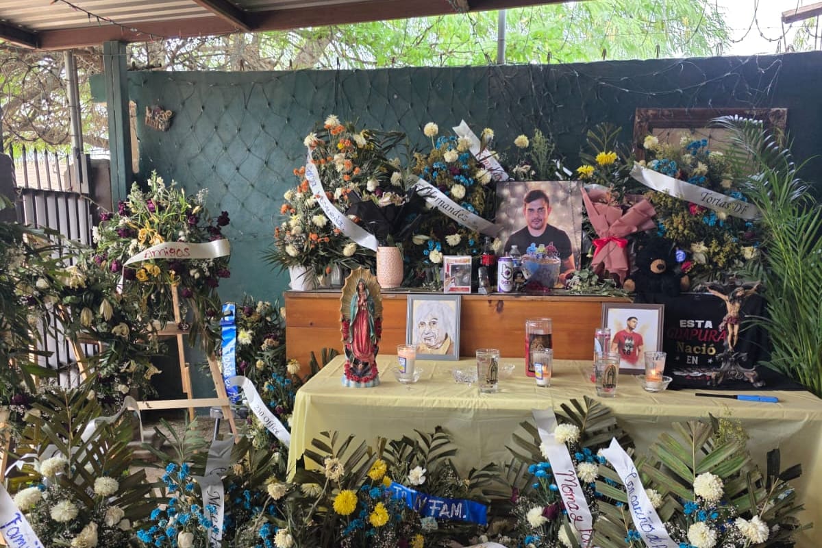 Iba a ser padre y murió arrollado en persecución policiaca en SLRC; su familia acusa que tres patrullas le pasaron encima