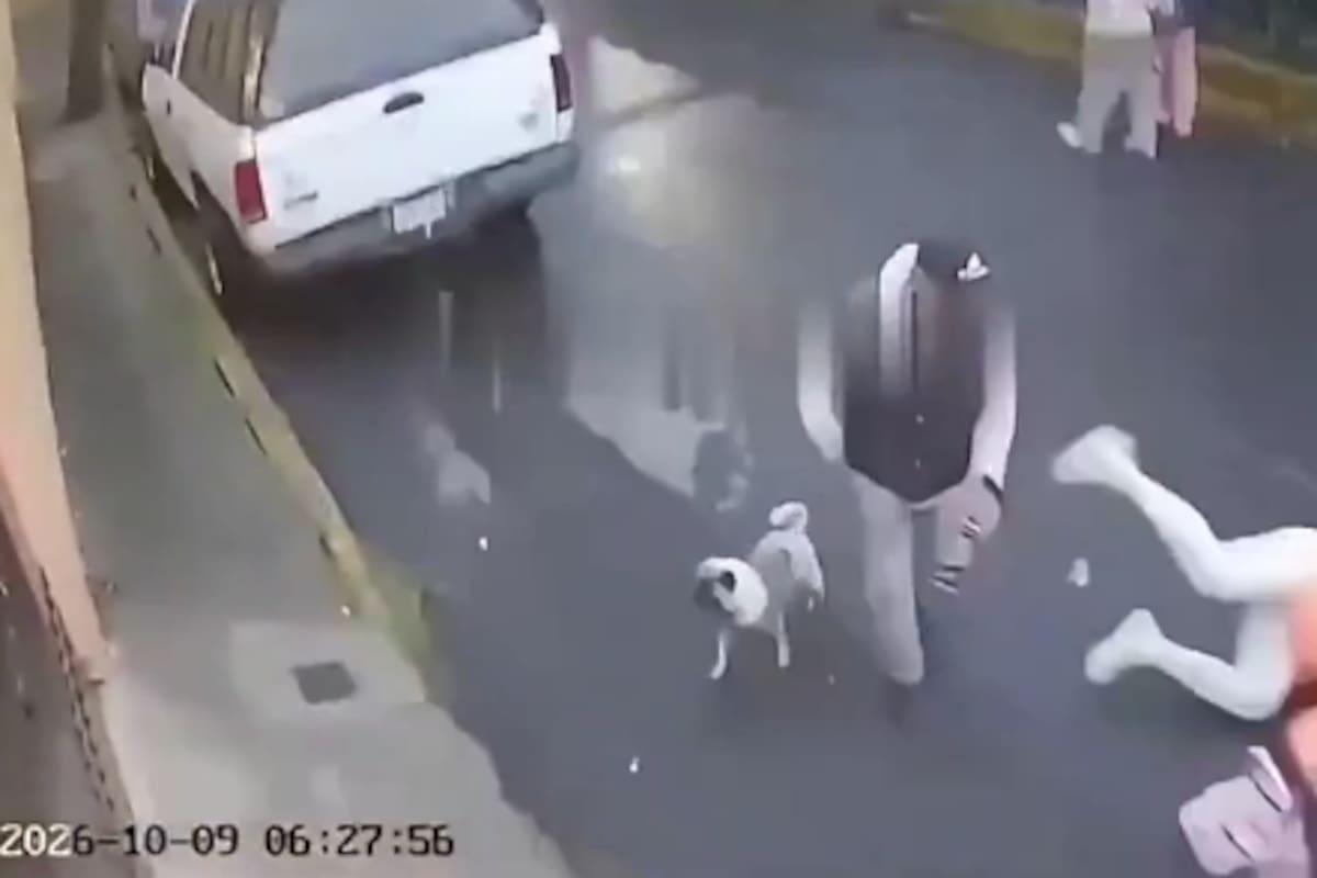 Mujer salta de taxi en movimiento tras presunto intento de asalto en Ciudad de México