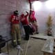 Bomberos rescatan a cachorro atrapado en SLRC
