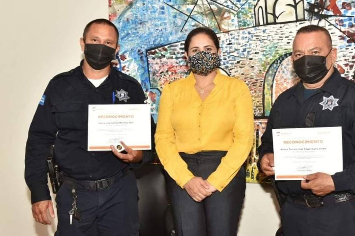 Reconoce Célida López a policías por salvar a niña de atragantarse