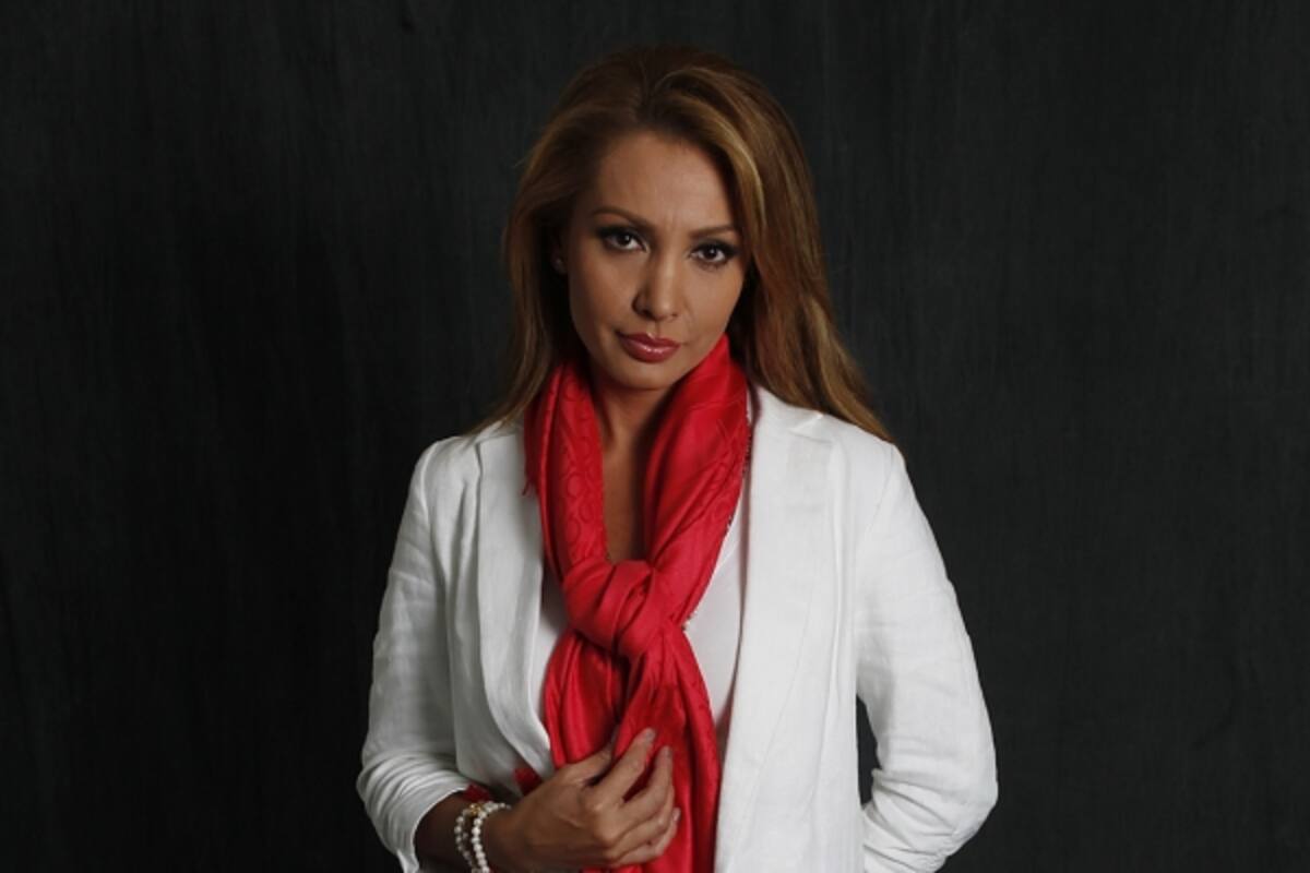 Paty Navidad llama a no infectarse por el miedo