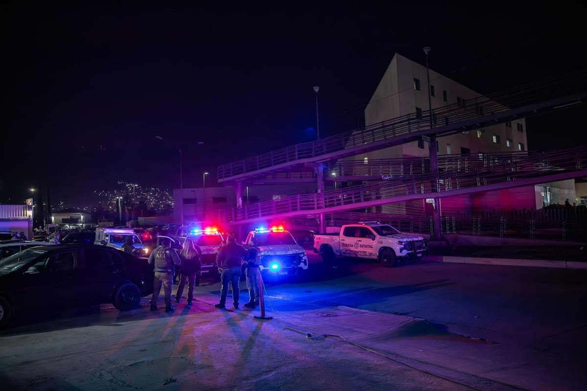 Hallan a guardia asesinado a balazos dentro de funeraria en Cerro Colorado