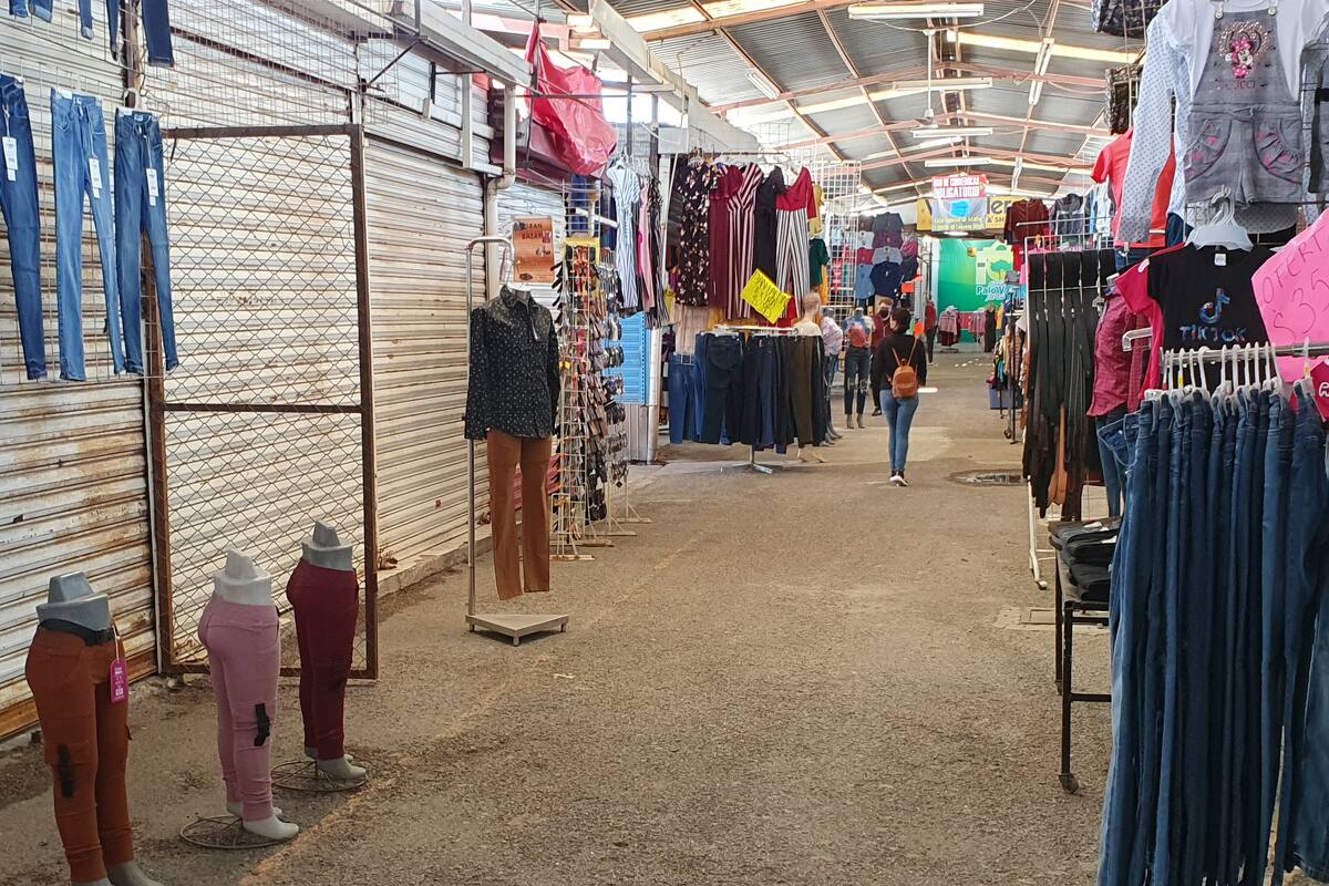 Tianguis del Palo Verde da la batalla a los “malls”