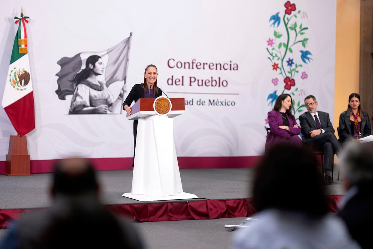 Cuauhtémoc, Ciudad de México. 11 de mayo 2026. La presidenta constitucional de los Estados Unidos Mexicanos, la Doctora Claudia Sheinbaum Pardo en conferencia de prensa matutina en el salón de la Tesorería de Palacio Nacional. | Foto: Gabriel Monroy/Presidencia