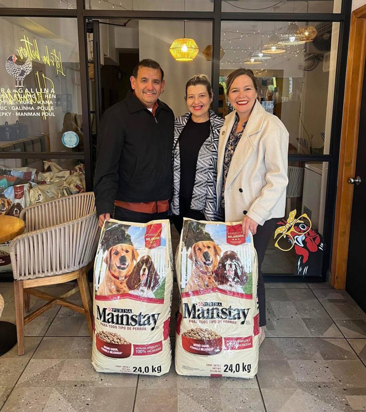 Se pide a la gente que done croquetas de la marca Mainstay de Purina, ello con la finalidad de que los perritos consuman el mismo tipo de comida y evitar males estomacales por el cambio constante de alimento.