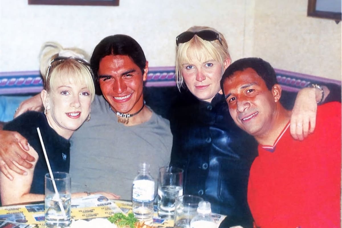 Polémica viral: ¿Montaje o realidad? Las supuestas fotos prohibidas del “Conejo” Pérez y Paco Palencia en Francia 98