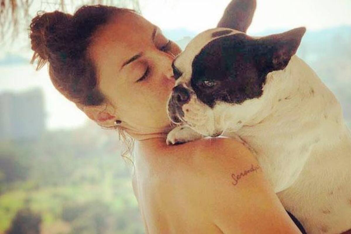 Celebra Marimar Vega la llegada de su cumpleaños en bikini