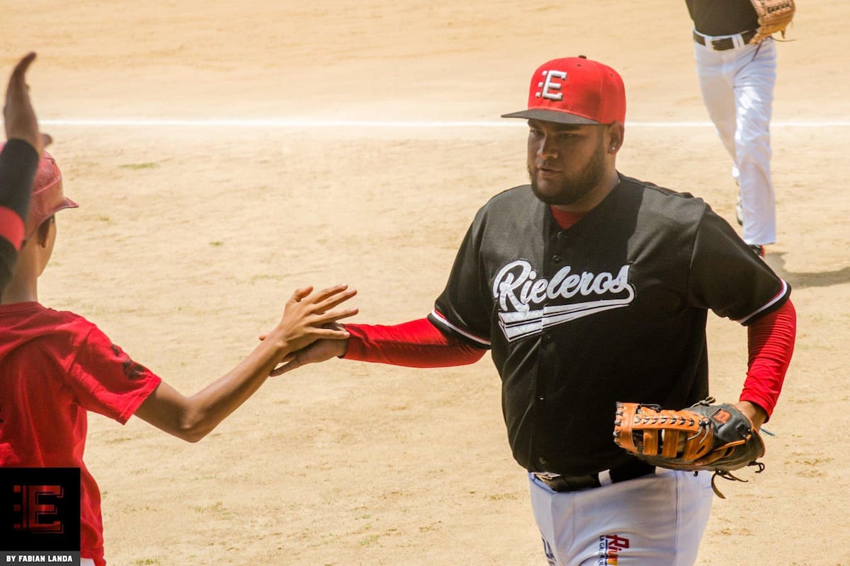 Rieleros tienen boleto a semis