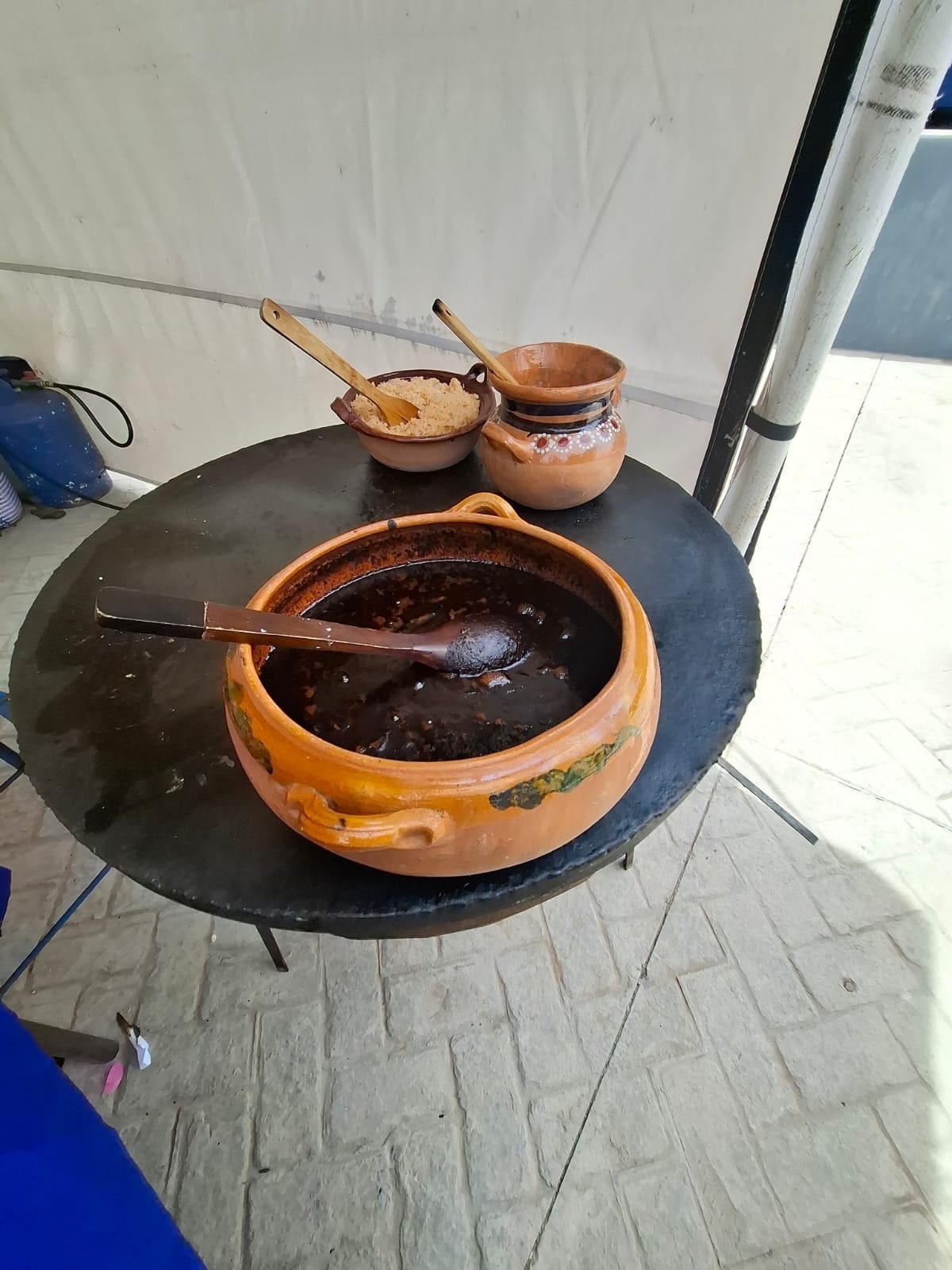 Uno de los platillos preparados durante el Tercer Encuentro de Cocineras Tradicionales “Saberes y Sabores de Nuestros Pueblos”, en San Quintín. Foto: Cortesía