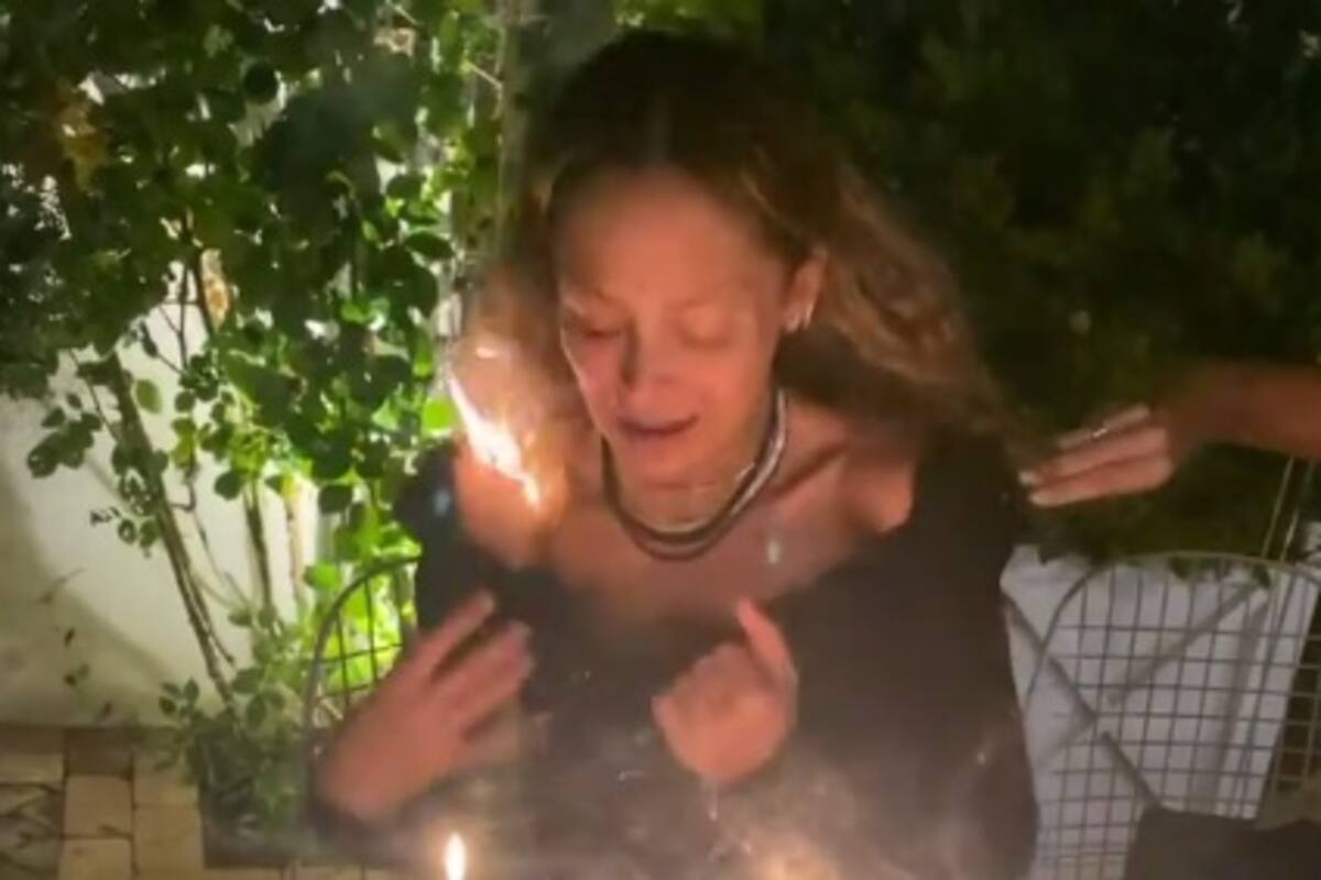 Nicole Richie se incendió el cabello al intentar apagar las velas de su pastel de cumpleaños