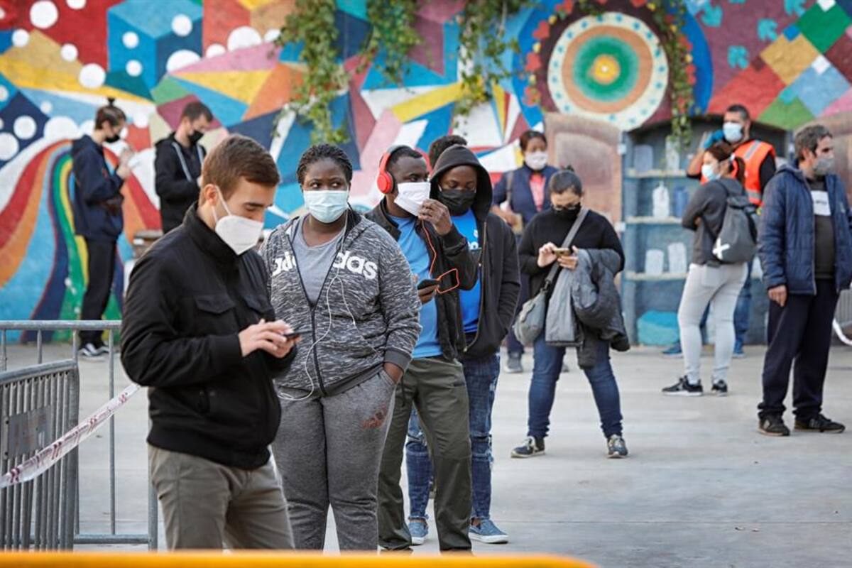 Covid-19 en Europa: España marca otro récord de contagios y aísla al 87% de su población