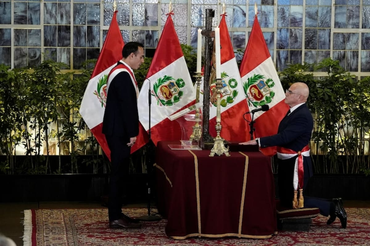 Perú: Polémico exmagistrado Ernesto Álvarez Miranda es nombrado primer ministro por José Jerí