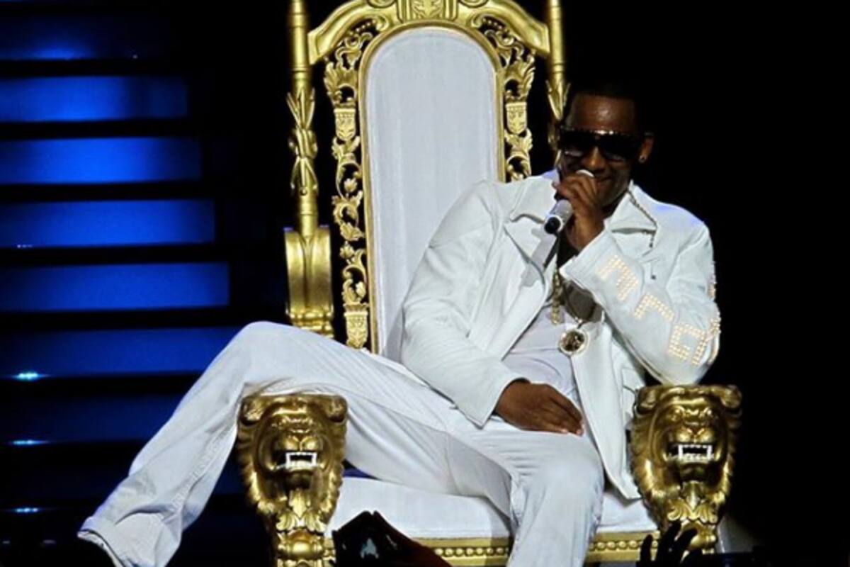 R. Kelly argumenta que deuda al IRS evitaría que el se diera a la fuga