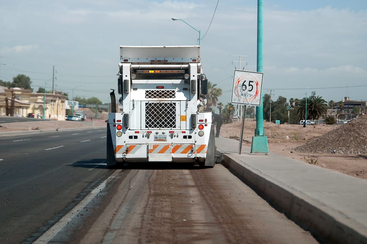 Por fallas en barredoras viejas, adquieren dos nuevas máquinas