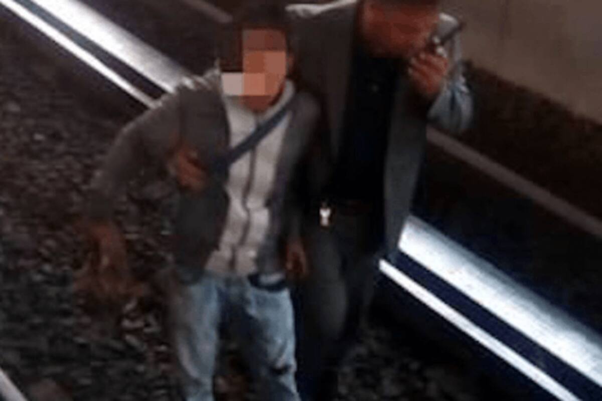 Intenta robar celular y cae a las vías del Metro de la CDMX