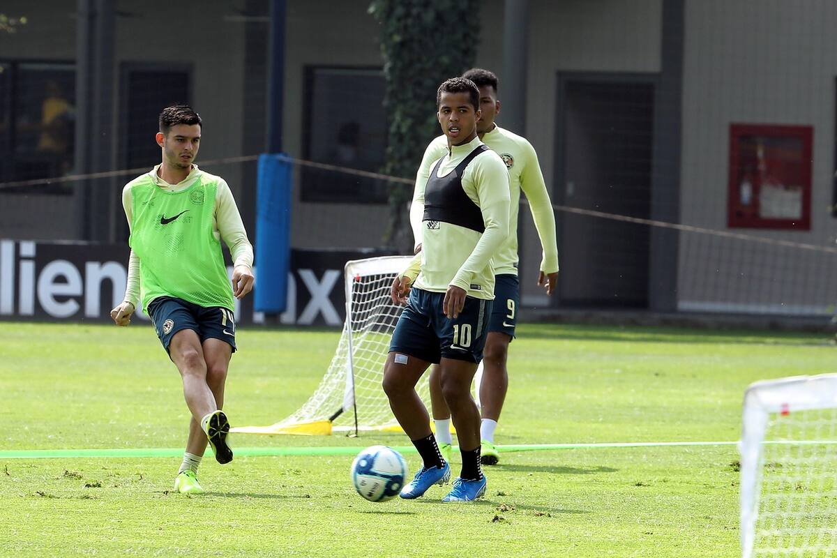Giovani Dos Santos saldrá como titular contra Veracruz