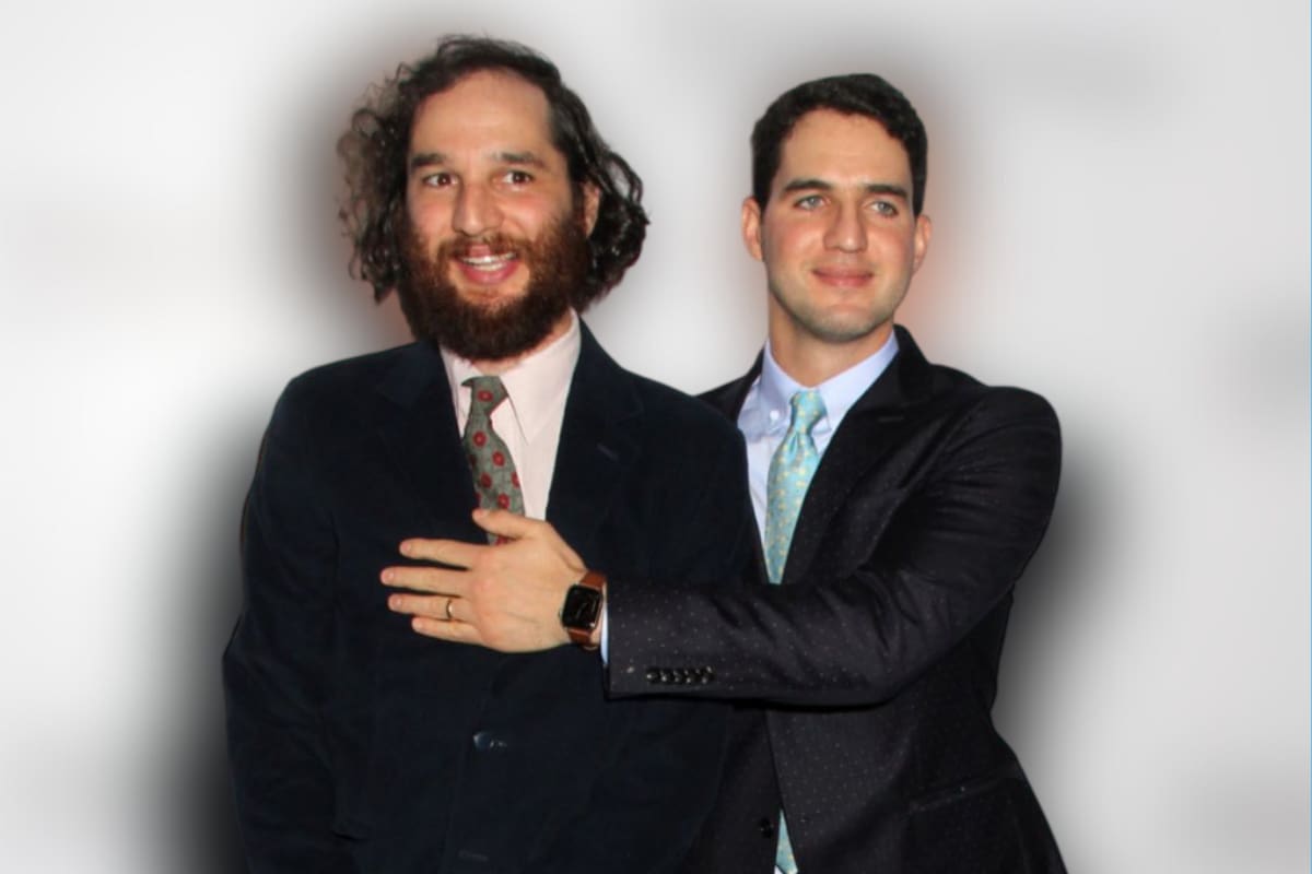 “Una escena de sexo con una menor”: el impactante motivo por el que Josh Safdie, director de Marty Supreme, rompió el vínculo con su hermano